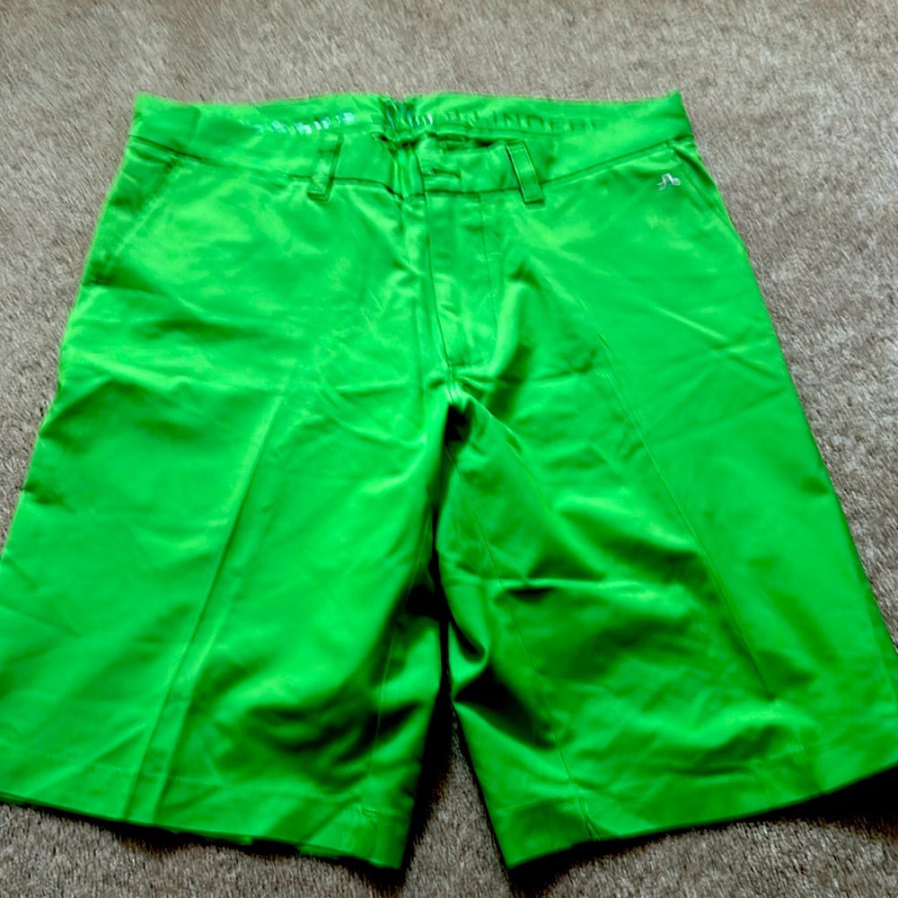 J Linderberg golf shorts black
